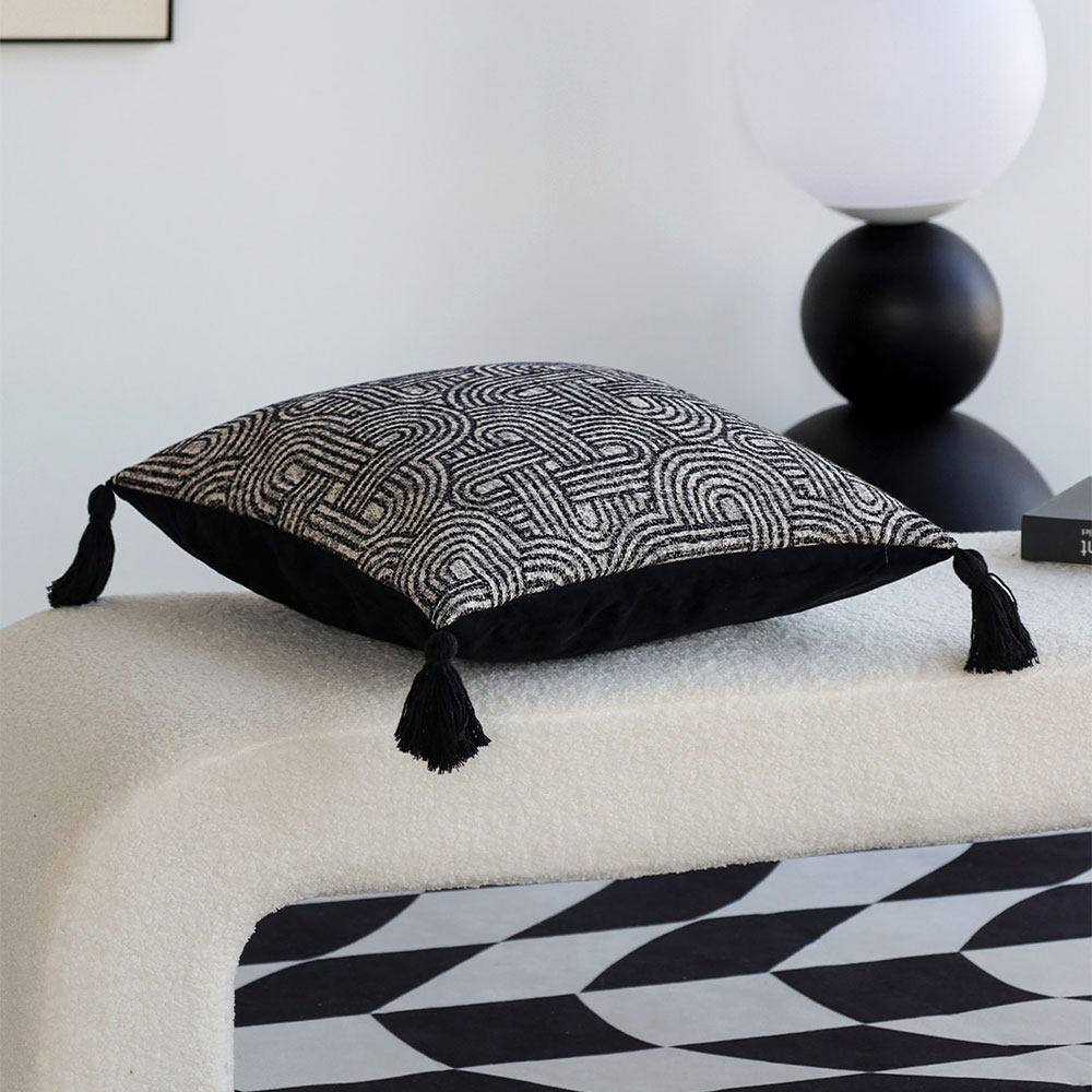 Geometrische Kussenhoes Met Kw - Pillow Cover 20X20 recensie en prijs